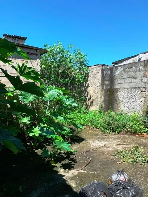 Imagem Casa à venda 2 Quartos, 2 Vagas, 250M², Conjunto Residencial Araretama, Pindamonhangaba - SP