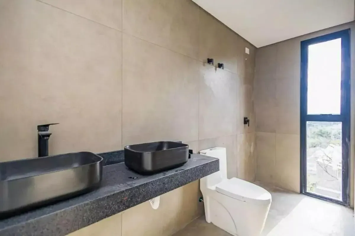 Imagem Sobrado com 3 Quartos à Venda, 130 m² em Pilarzinho - Curitiba