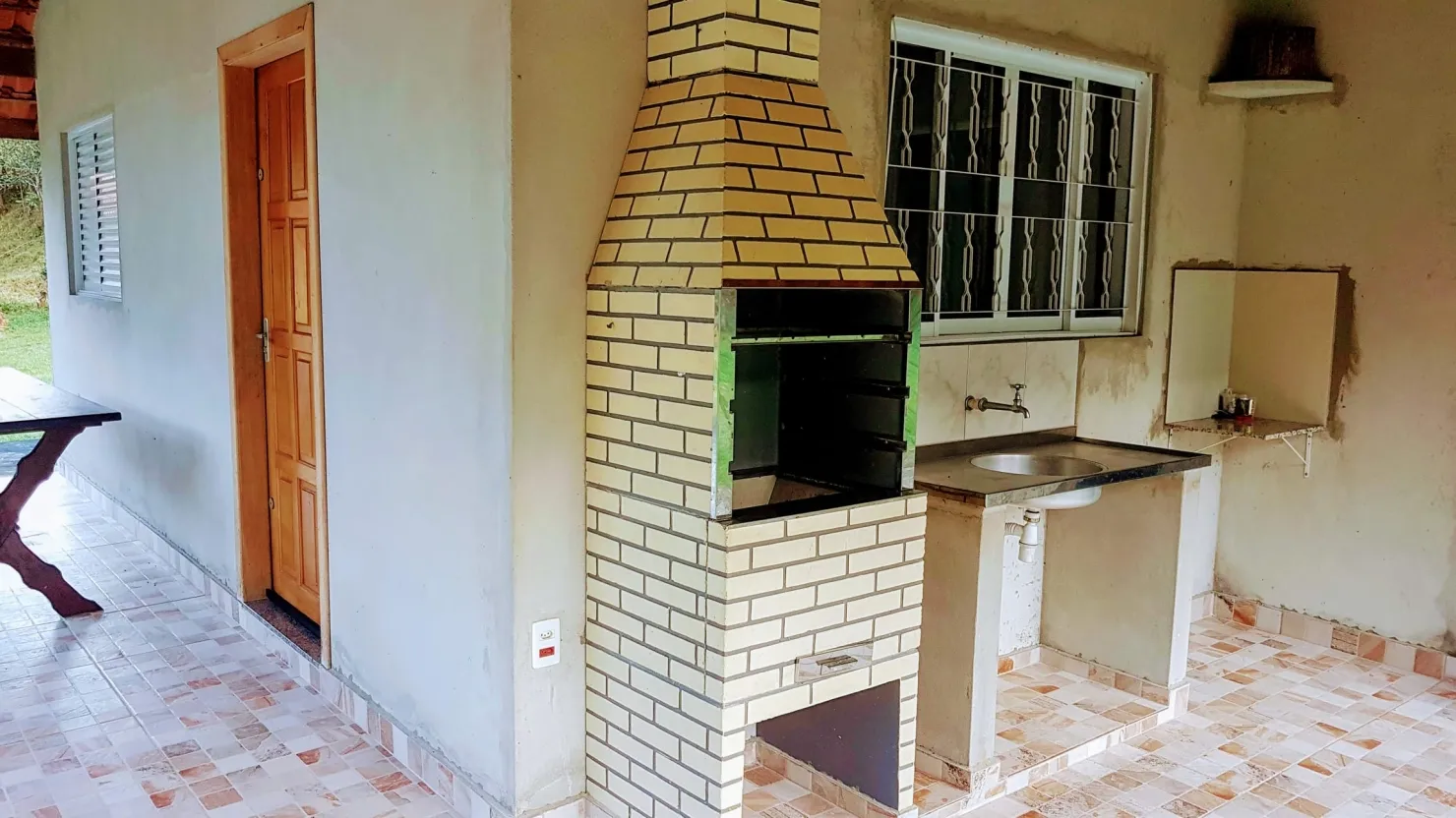 Imagem Chácara à venda 1 Quarto, 110000.25M², Água Preta, Pindamonhangaba - SP