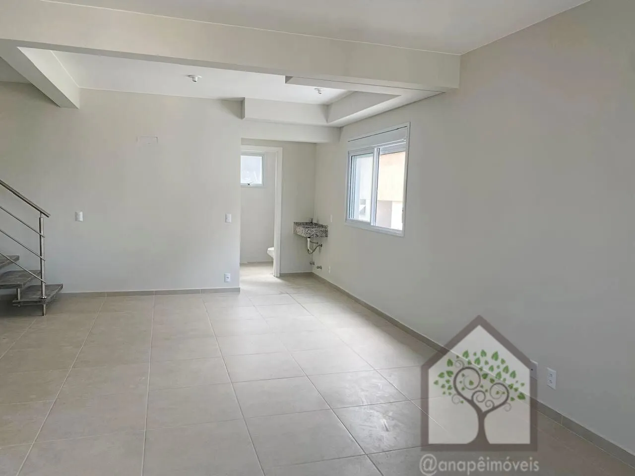 Imagem Cobertura duplex à venda no Itacorubi, nova, financiável e pronta para morar.