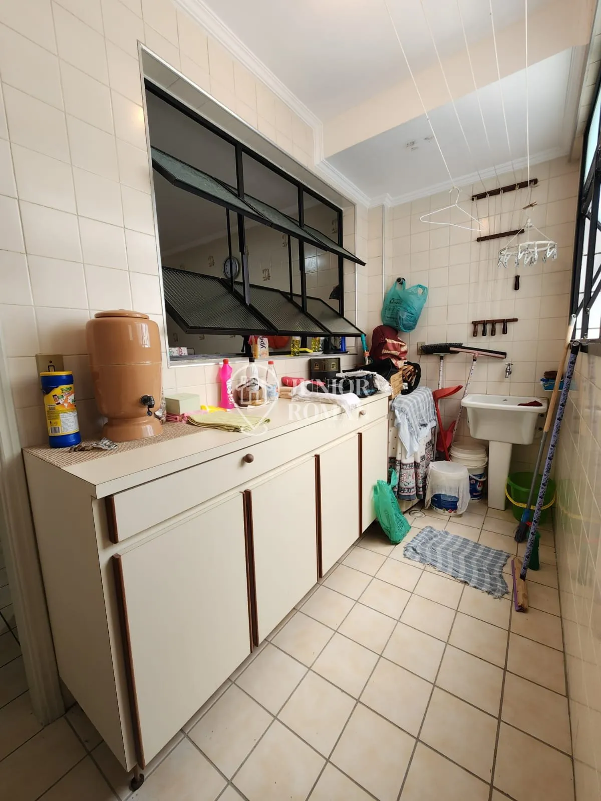 Imagem APTO MOBILIADO 3 DORM VILA TUPI - PRAIA GRANDE/SP