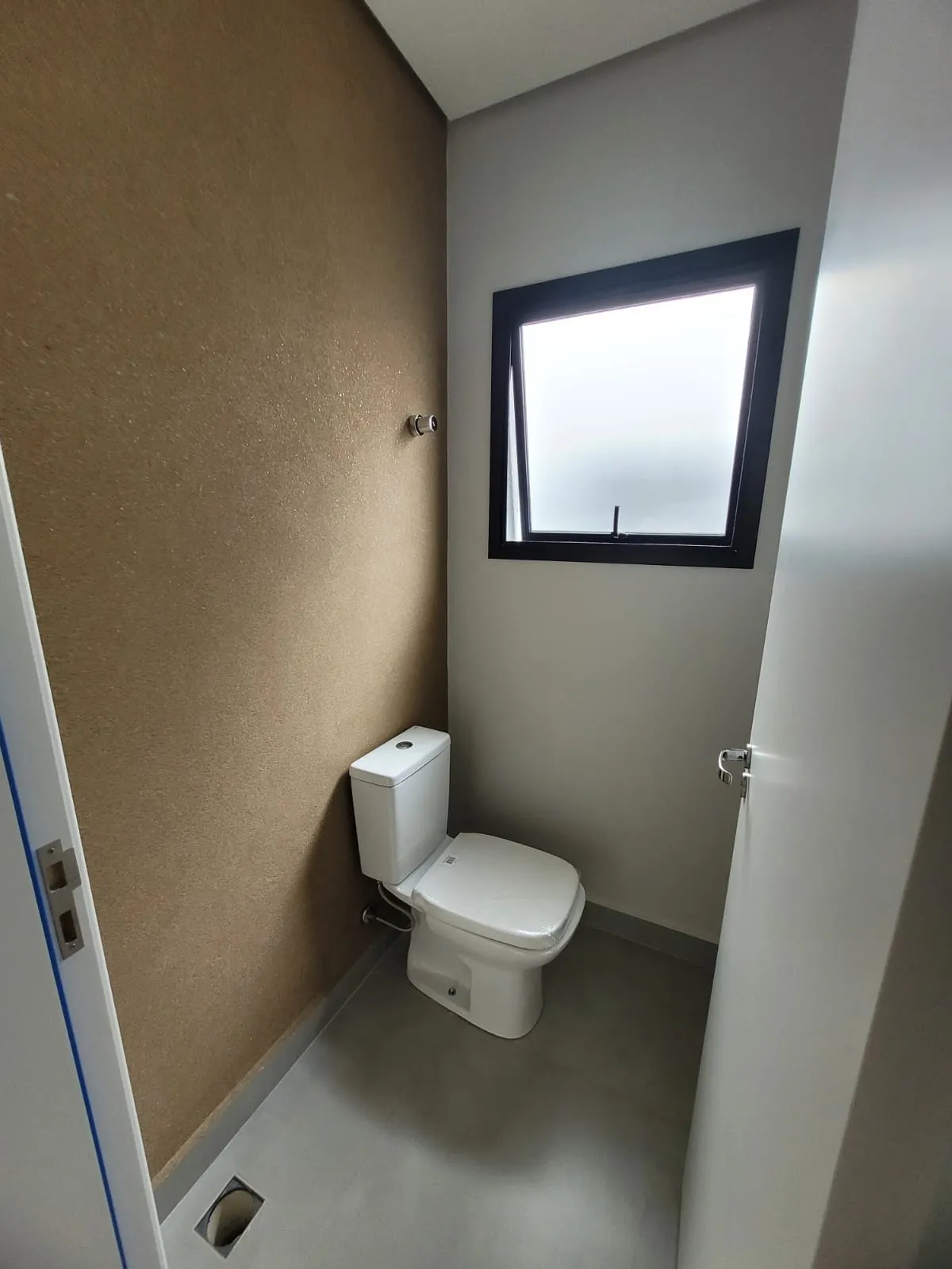 Imagem Condomínio Residencial Sunlake SPA - Casa Assobradada com 3 Suítes e Escritório