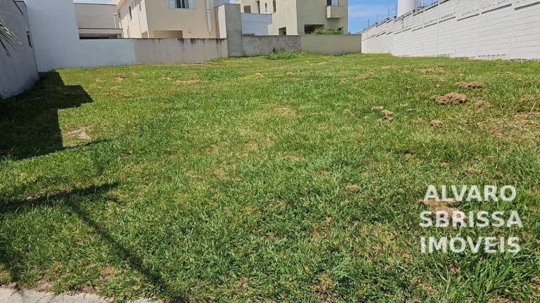 Imagem Terreno à venda no Condomínio Portal dos Sábias em Itu SP