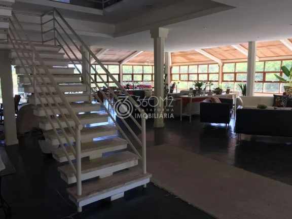 Imagem Sobrado em Condomínio para Venda em Mairinque / SP no bairro Dona Catarina