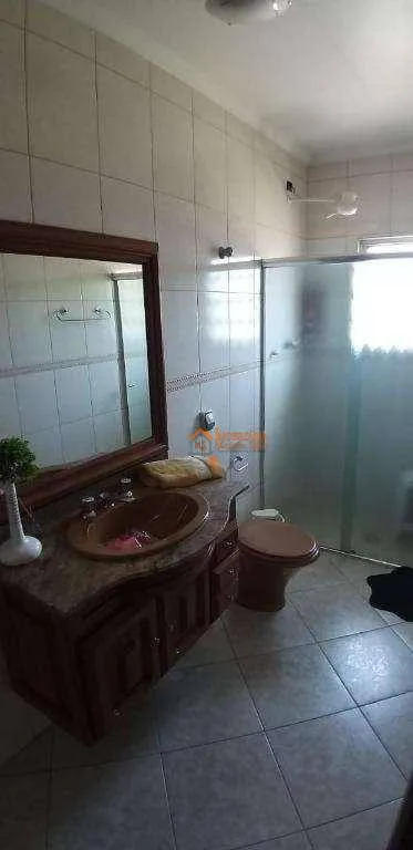 Imagem Sobrado com 3 dormitórios à venda, 155 m² por R$ 720.000,00 - Parque Continental - Guarulhos/SP