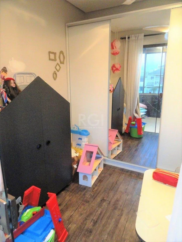 Imagem Casa para Venda - 165m², 3 dormitórios, sendo 3 suites, 1 vaga - Hípica