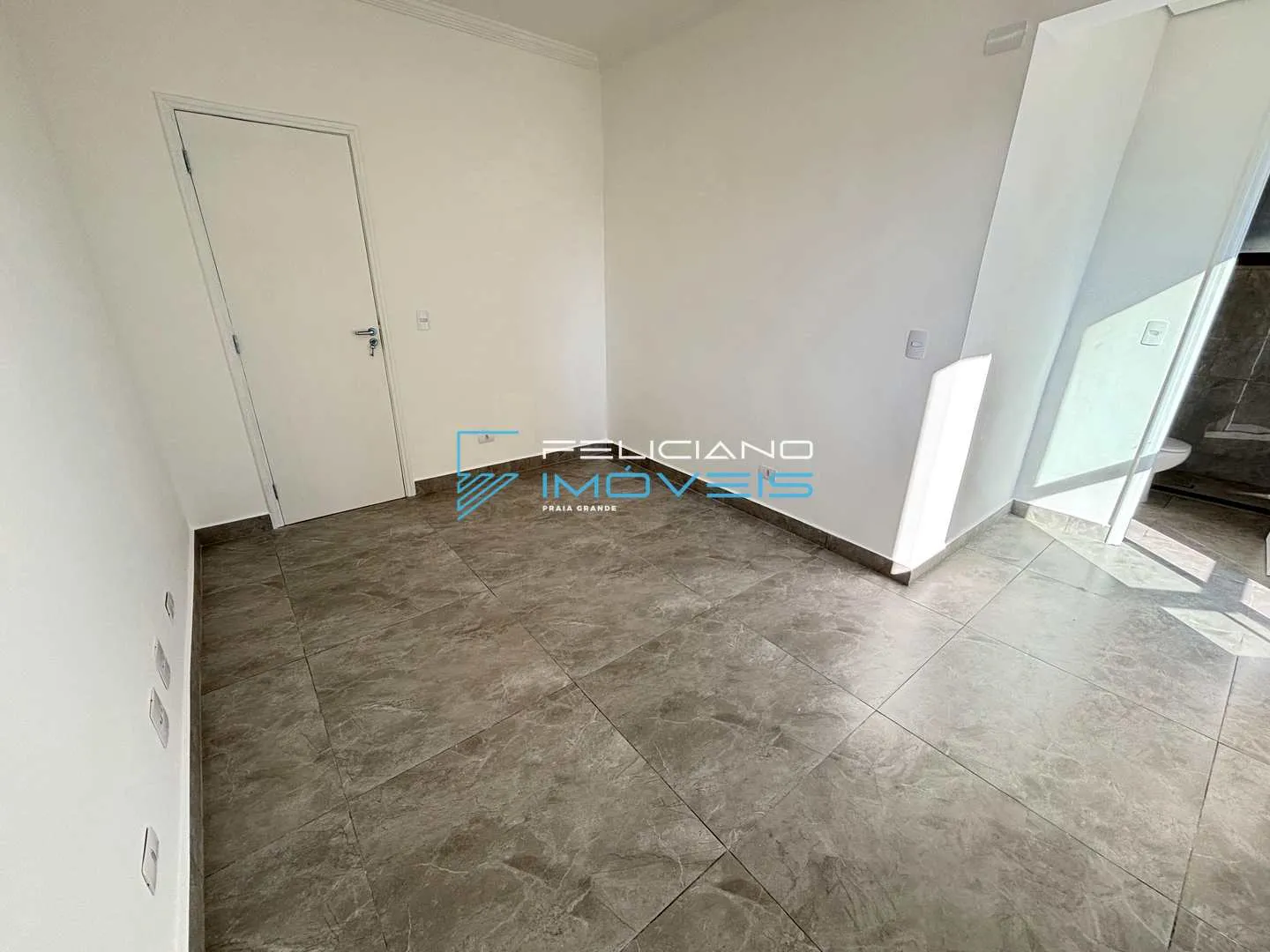 Imagem Cobertura com 3 quartos, Canto do Forte, Praia Grande - R$ 949 mil, Cod: 5855