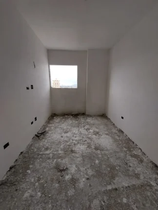 Imagem Apartamento à venda em Praia Grande-SP: 2 quartos, 1 suíte, 2 salas, 2 banheiros, 2 vagas de garagem, 79m² no Caiçara.