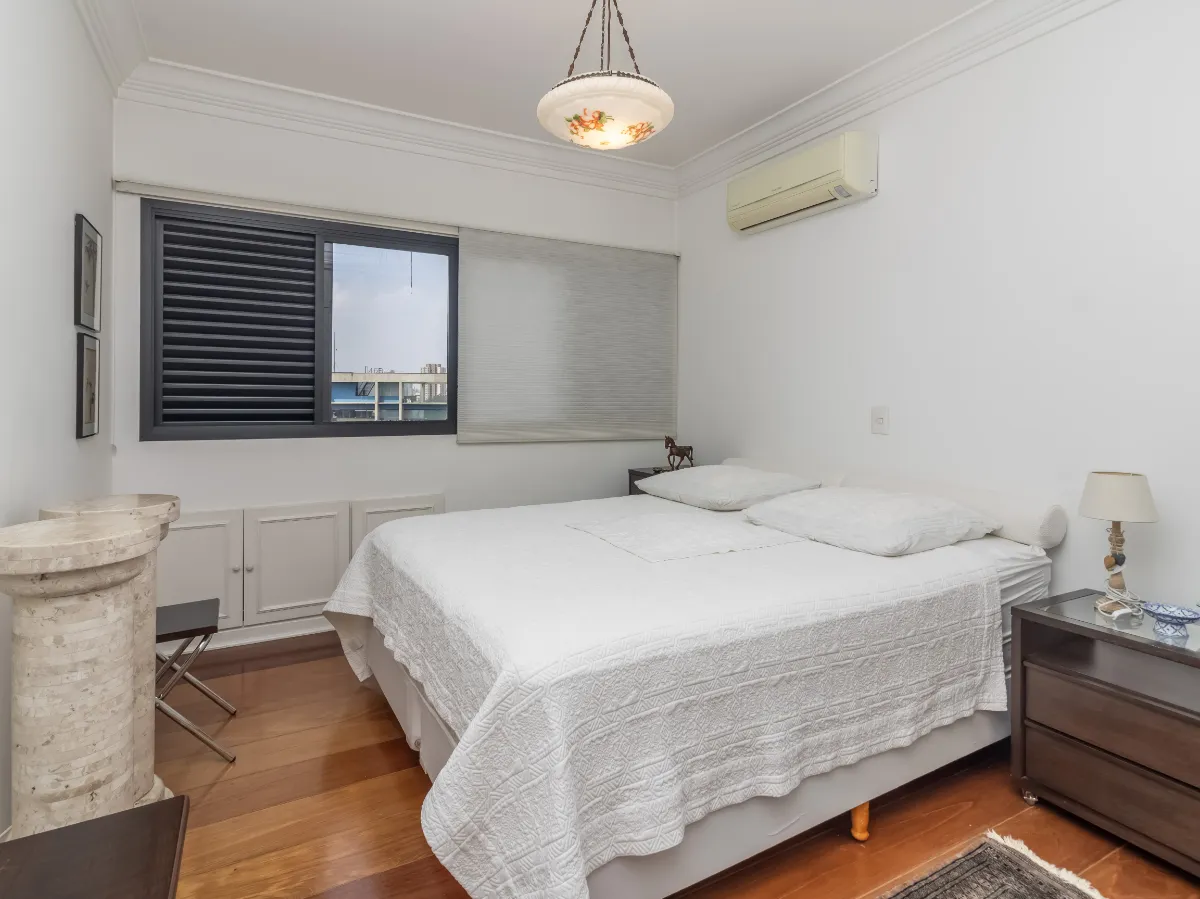 Imagem Apartamento para venda em Vila Andrade com 4 quartos, sendo 4 suítes, 300m2