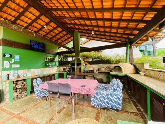Imagem Casa de campo dentro de condomínio à venda, 188 m² - Vargem Grande - Teresópolis/RJ