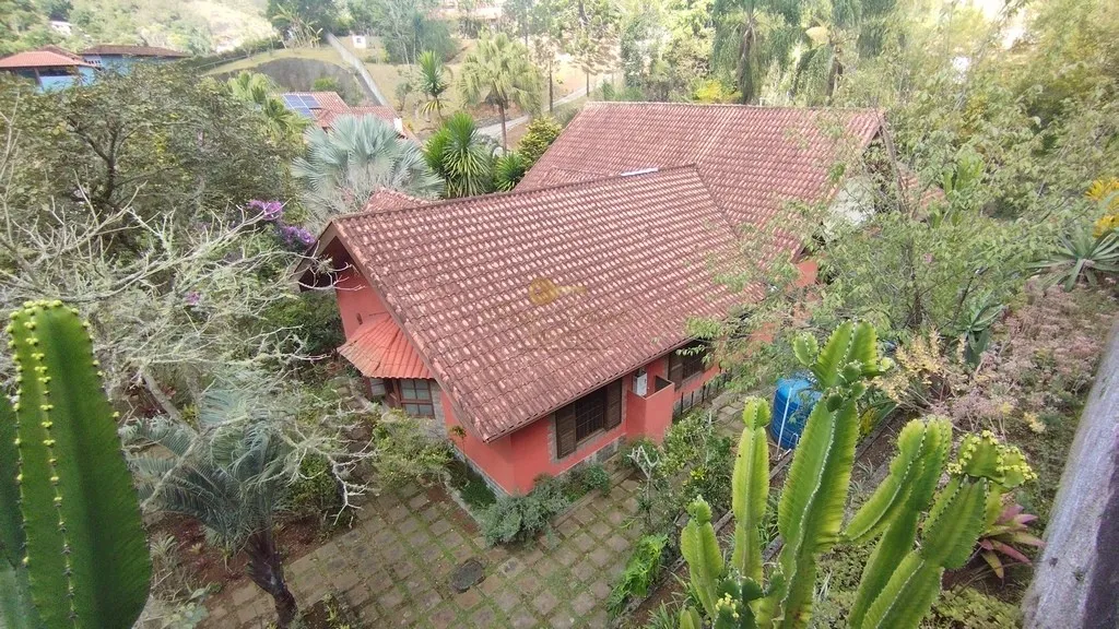 Foto do imóvel Casa em Condomínio para Venda em Teresópolis / RJ em Estr. Antônio Carvalho Ventura