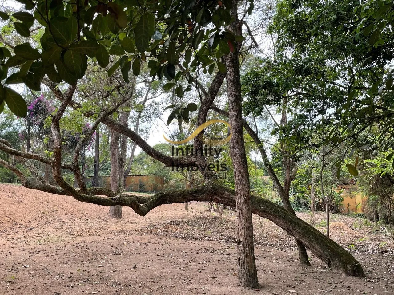 Imagem LINDA CASA DE CAMPO A VENDA NA REGIÃO DE BRUMADINHO - MG