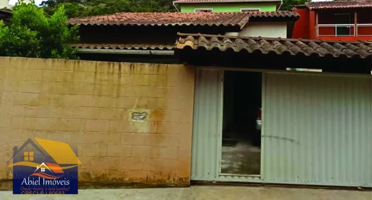 Imagem Casa linear de 3 quartos e 1 suíte na Praça da Furunfa