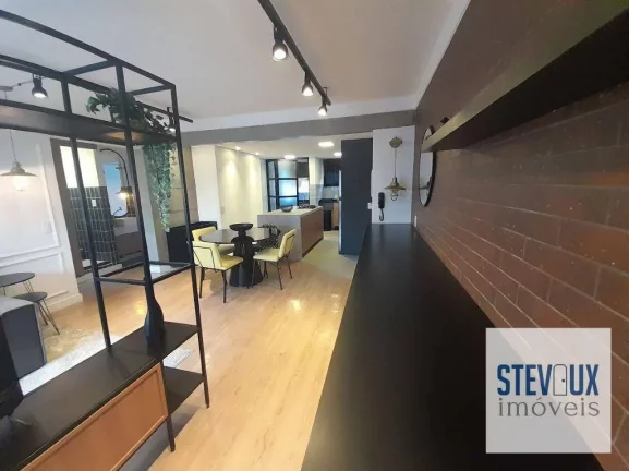 Imagem Apartamento totalmente reformado com 2 suítes e cozinha americana- Está locado , Venda com renda