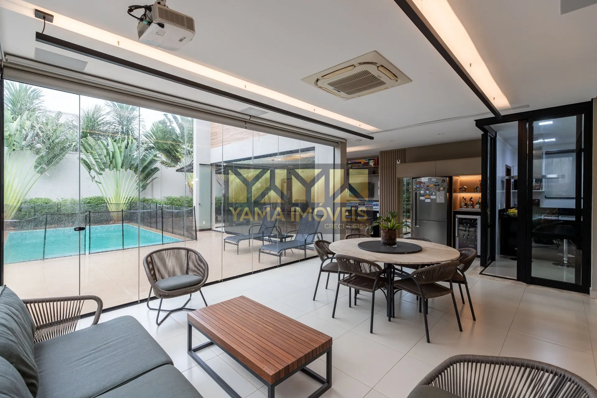 Imagem Casa à Venda Condomínio Buganvile - Jardim Olhos D´Água, 399m², Ribeirão Preto-SP