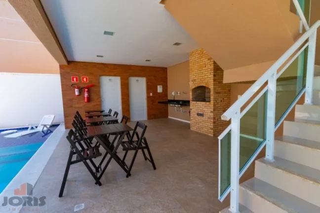 Imagem Casa Duplex a Venda no bairro Eusébio - Eusébio, CE