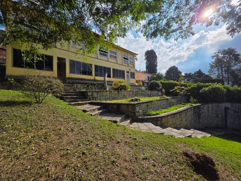 Imagem Casa para Venda em Teresópolis / RJ no bairro Golfe