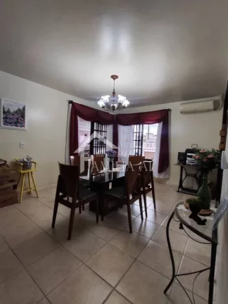 Imagem CASA DE LAJE NO COSTA E SILVA