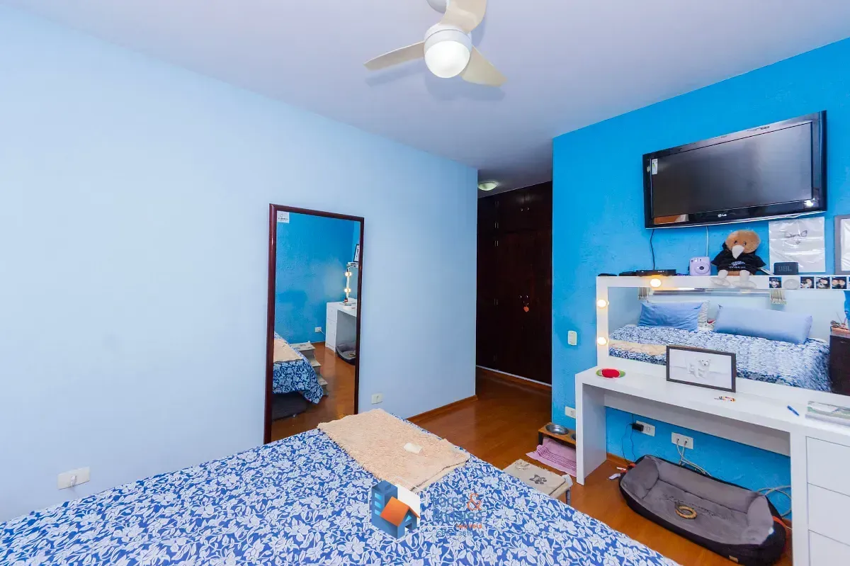 Imagem Sobrado para venda em Chácara Santo Antônio (Zona Sul) com 4 quartos, sendo 2 suítes, 336m²