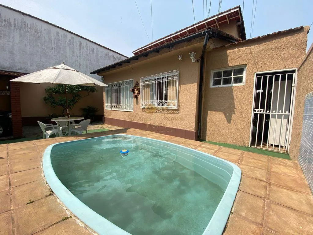 Imagem Casa para Venda em Teresópolis / RJ no bairro Agriões