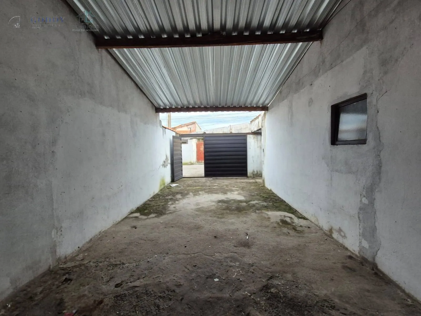 Imagem IMÓVEL COM GRANDE POTENCIAL DE VALORIZAÇÃO - TERRENO AMPLO COM 360M²
