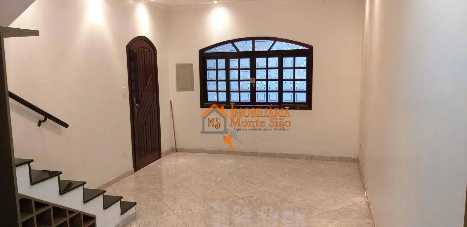 Imagem Casa com 3 dormitórios à venda, 220 m² por R$ 650.000,00 - Parque Continental II - Guarulhos/SP