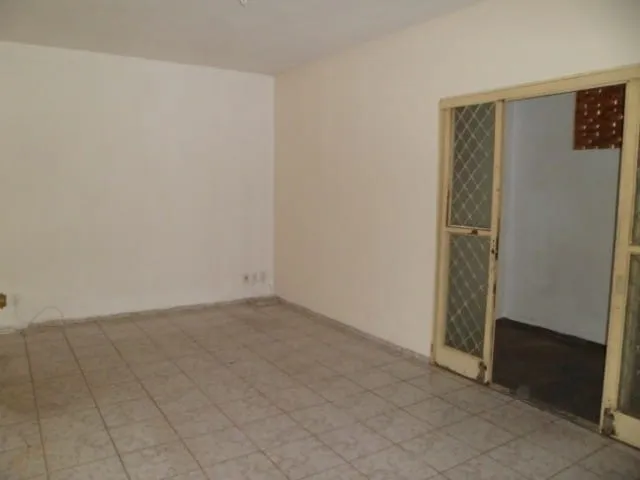 Imagem Casa à venda 3 Quartos, 1 Suite, 1 Vaga, 300M², Jardim Gurilândia, Taubaté - SP