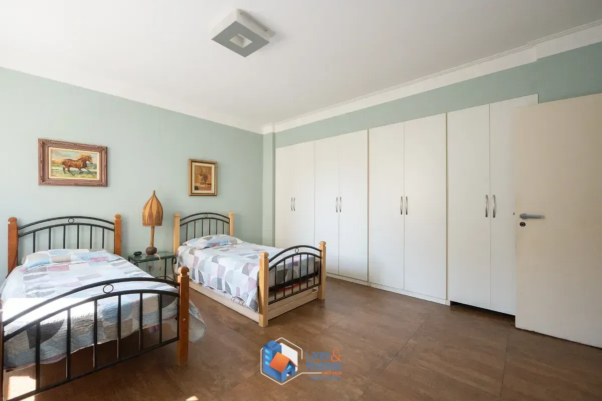 Imagem Apartamento para venda em Aclimação com 3 quartos, sendo 1 suíte, 171m²