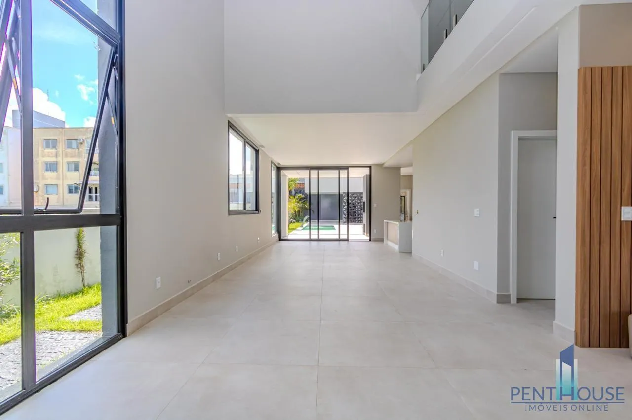 Imagem Casa em Condomínio para Venda em Camboriú, CENTRO, 4 dormitórios, 2 suítes, 4 banheiros, 3 vagas