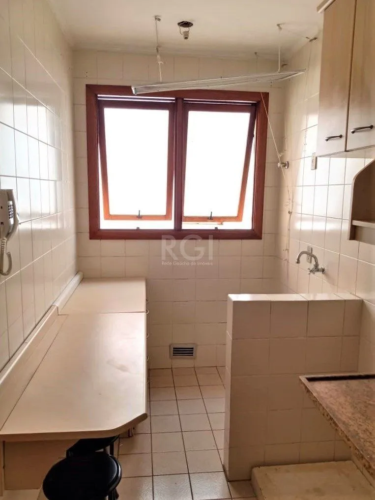 Imagem Apartamento para Venda - 53m², 2 dormitórios, 1 vaga - Petrópolis