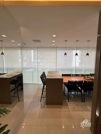 Imagem Apartamento à venda na Praia da Costa com 147m², 3 quartos (2 suítes), 3 vagas, porteira fechada