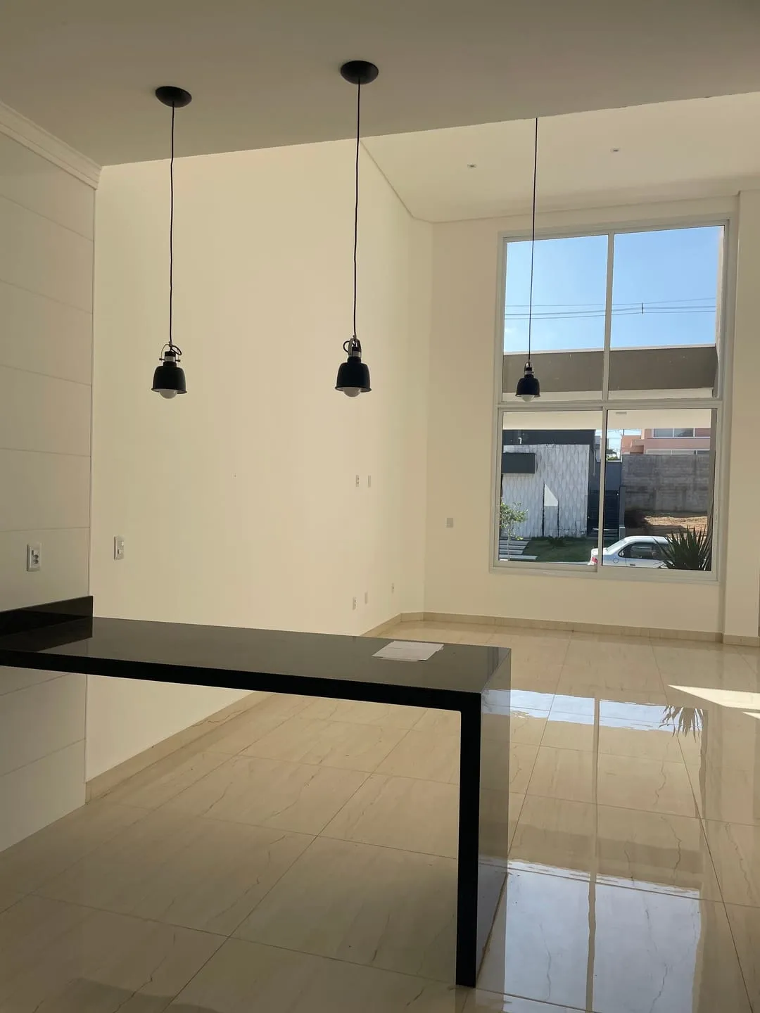 Imagem Casa à venda 3 Quartos, 1 Suite, 4 Vagas, 258M², Campo Alegre, Pindamonhangaba - SP | Condomínio Moema Ville