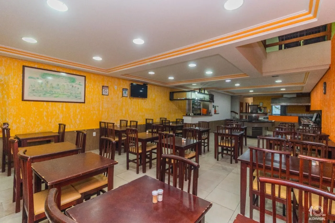 Imagem Casa Comercial para Venda - 320m², 0 dormitórios, Cidade Baixa