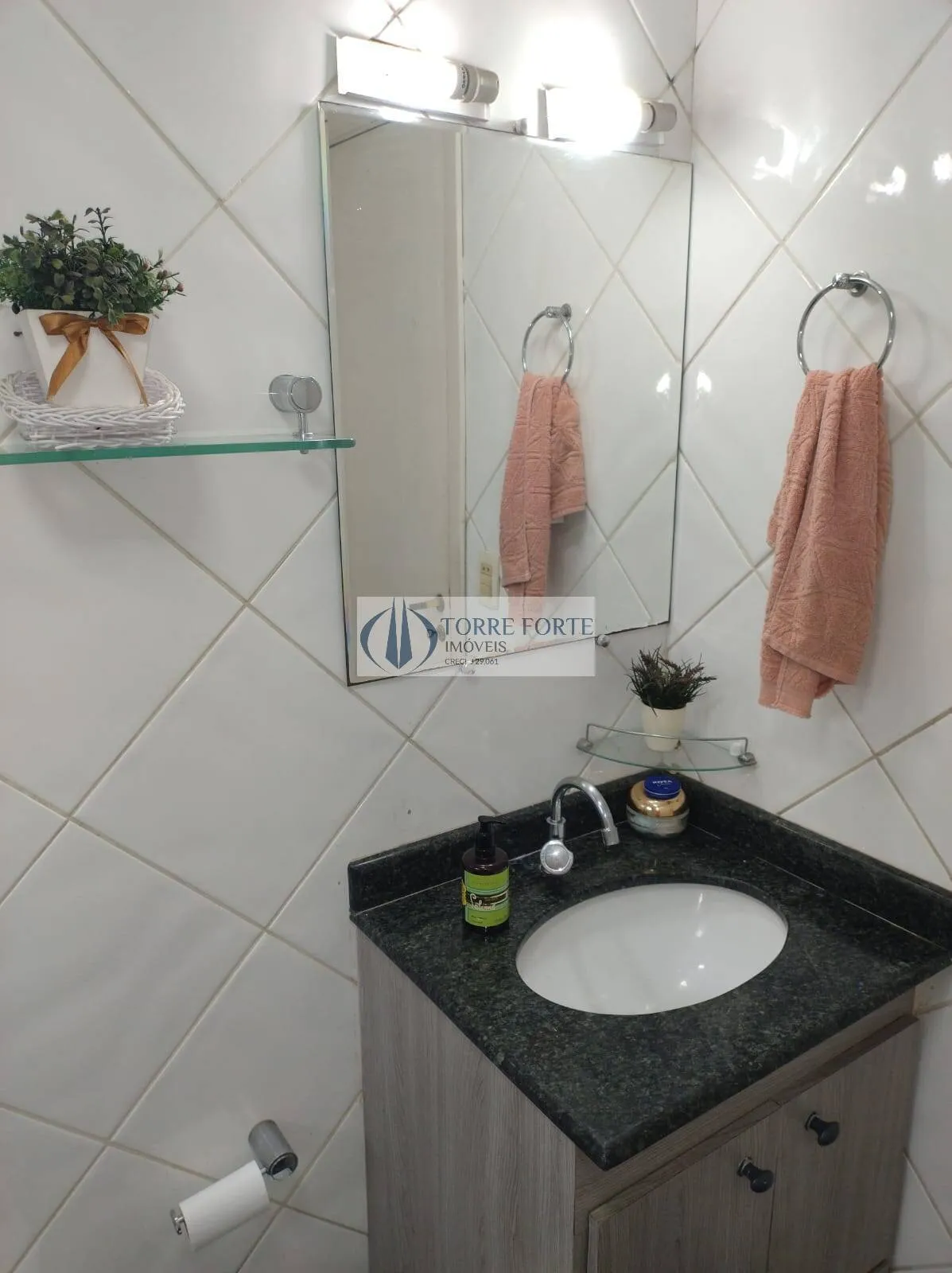 Imagem Apartamento 2 dormitórios e 1 banheiro 2 vagas na Vila Oratório