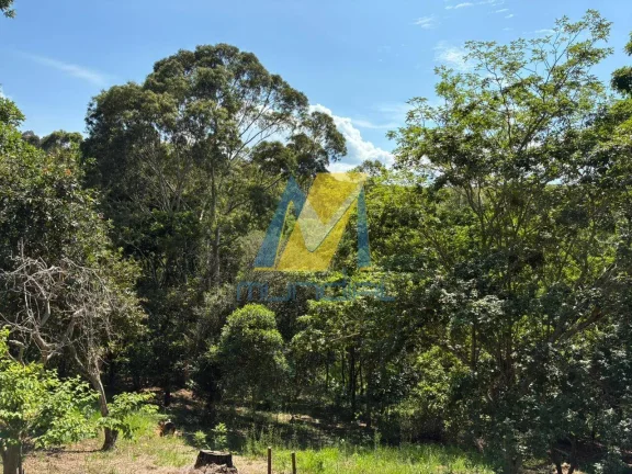 Imagem Chácara com amplo espaço e excelente potencial para moradia e lazer