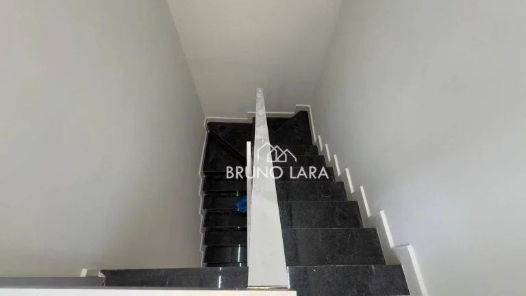 Imagem Casa a venda em Betim MG / bairro Jardim Casa Branca