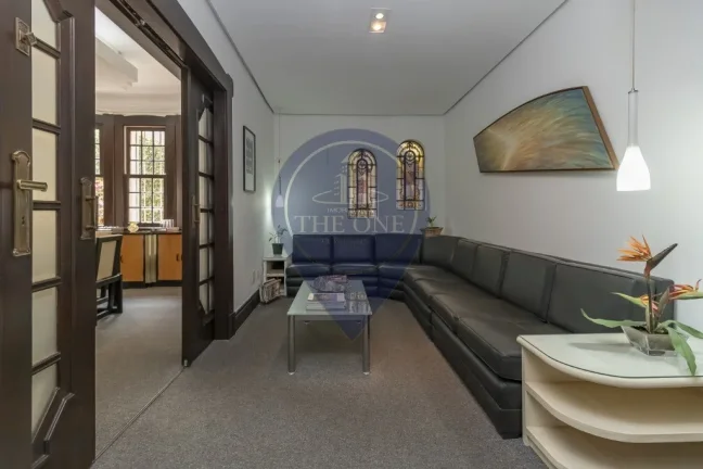 Imagem Magnífica Casa à Venda na Barra Funda: 12 Salas, 6 Banheiros, 16 Vagas - São Paulo-SP (520m²)