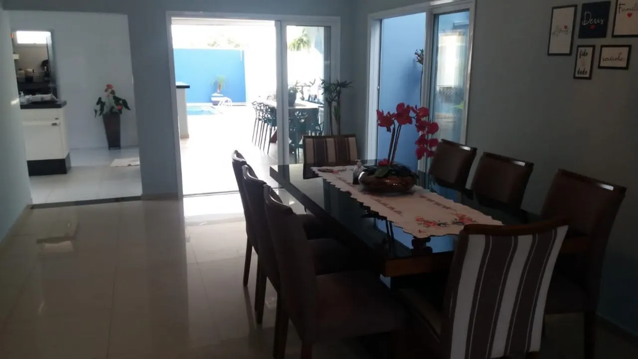 Imagem Casa de Condomínio com 4 Quartos à venda - Jardim Residencial Martinez