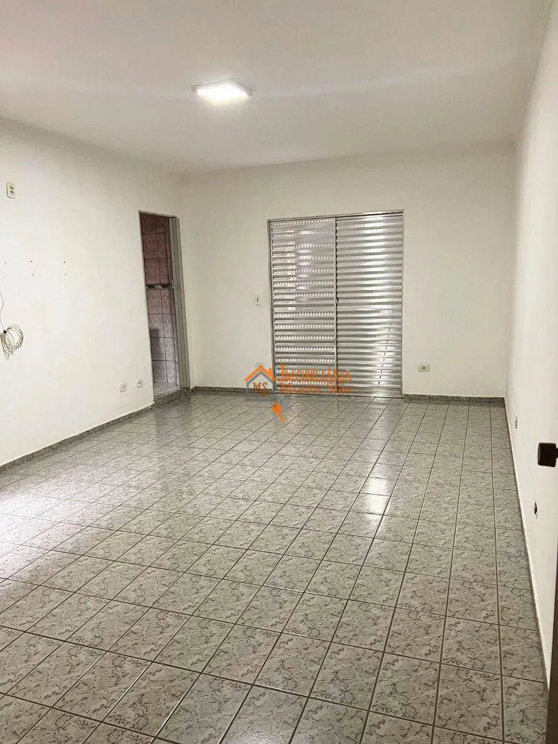 Imagem Sobrado com 3 dormitórios à venda, 298 m² por R$ 599.900,00 - Jardim Adriana - Guarulhos/SP