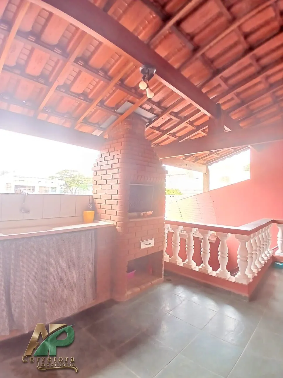 Imagem Oportunidade na Vila Rica SP: Casa Ampla com 4 Dorms (2 Suítes) por R$ 590 Mil!