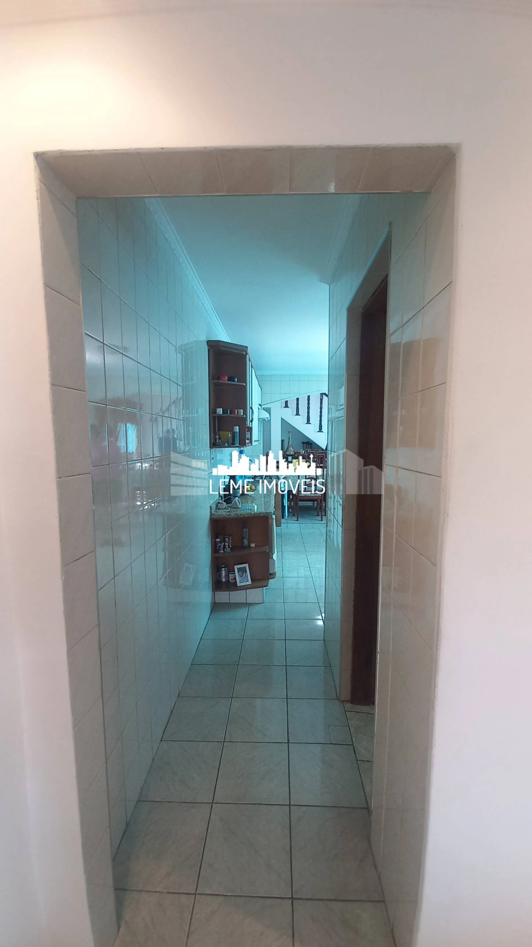 Imagem LINDO SOBRADO! ACEITA FINANCIAMENTO HABITACIONAL E UTILIZAÇÃO DO FGTS!!!