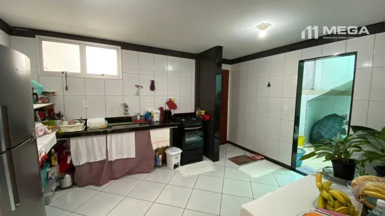 Imagem Prédio com 07 apartamentos alugados, todo à venda.