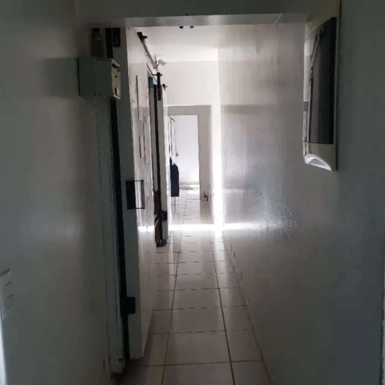 Imagem Barracão Industrial de alto padrão em Sorocaba-SP, no Parque Reserva Fazenda Imperial - 2 salas, 5 banheiros, 5 vagas, 320m².