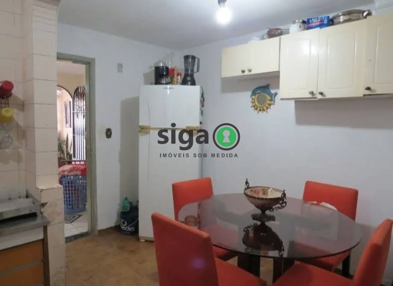 Imagem Sobrado à Venda Próximo ao Metrô Conceição | 3 Dormitórios | Quintal | 3 Vagas