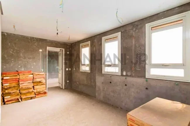 Imagem Luxuoso apartamento de 5 quartos e 5 suítes no Jardim Europa, São Paulo-SP: 512m², 4 salas, 7 banheiros e 6 vagas. Venha conhecer!