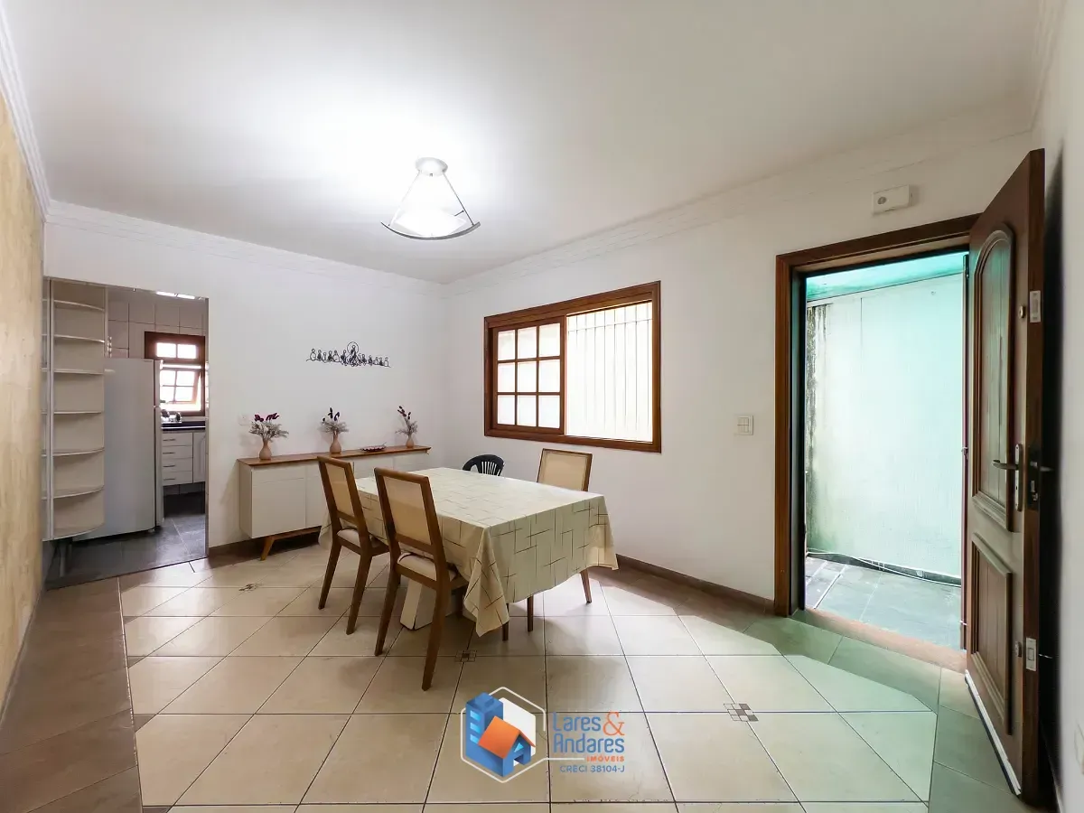 Imagem Casa para venda em Vila Marari com 3 quartos, sendo 1 suíte, 168m²