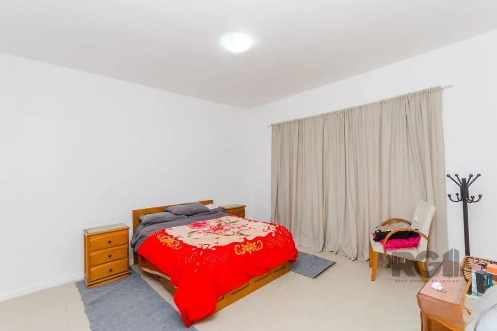 Imagem Casa de 4 dormitórios no bairro Três Figueiras
