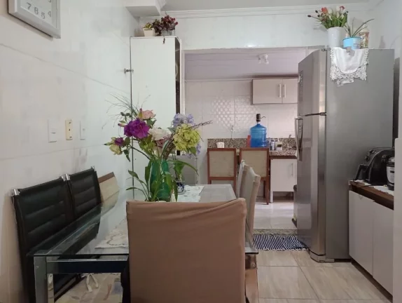 Imagem Casa com 2 dormitórios à venda, 44 m² por R$ 200.000,00 - Jardim Itamarati - Poá/SP