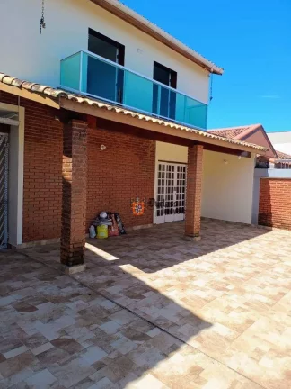 Imagem Sobrado com 6 dormitórios à venda, 261 m² por R$ 690.000,00 - Cibratel I - Itanhaém/SP