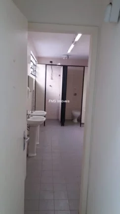 Imagem Galpão com 950m2 em Alphaville Industrial - Barueri